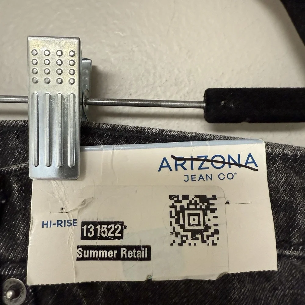 Arizona Jean Co Shorts Women's‎ 21 Blue High Rise Destroyed Cutt Off